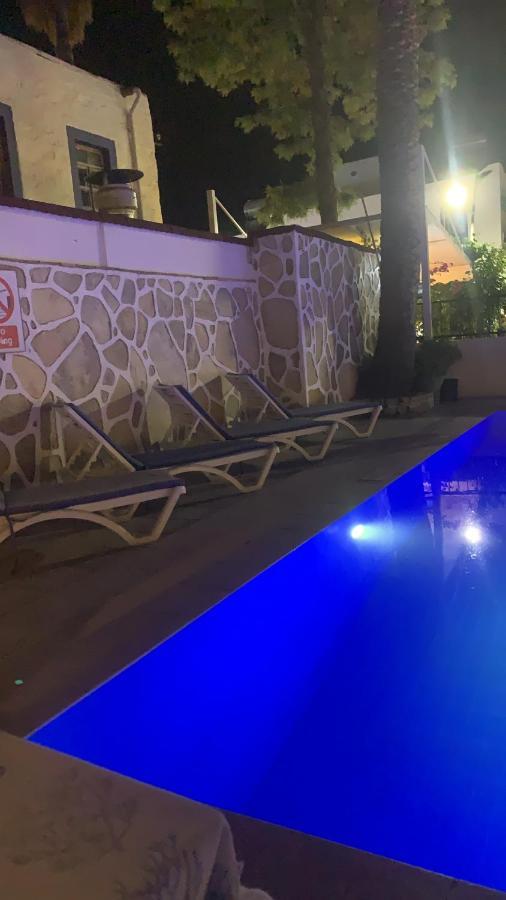 בודרום Kilavuz Otel מראה חיצוני תמונה