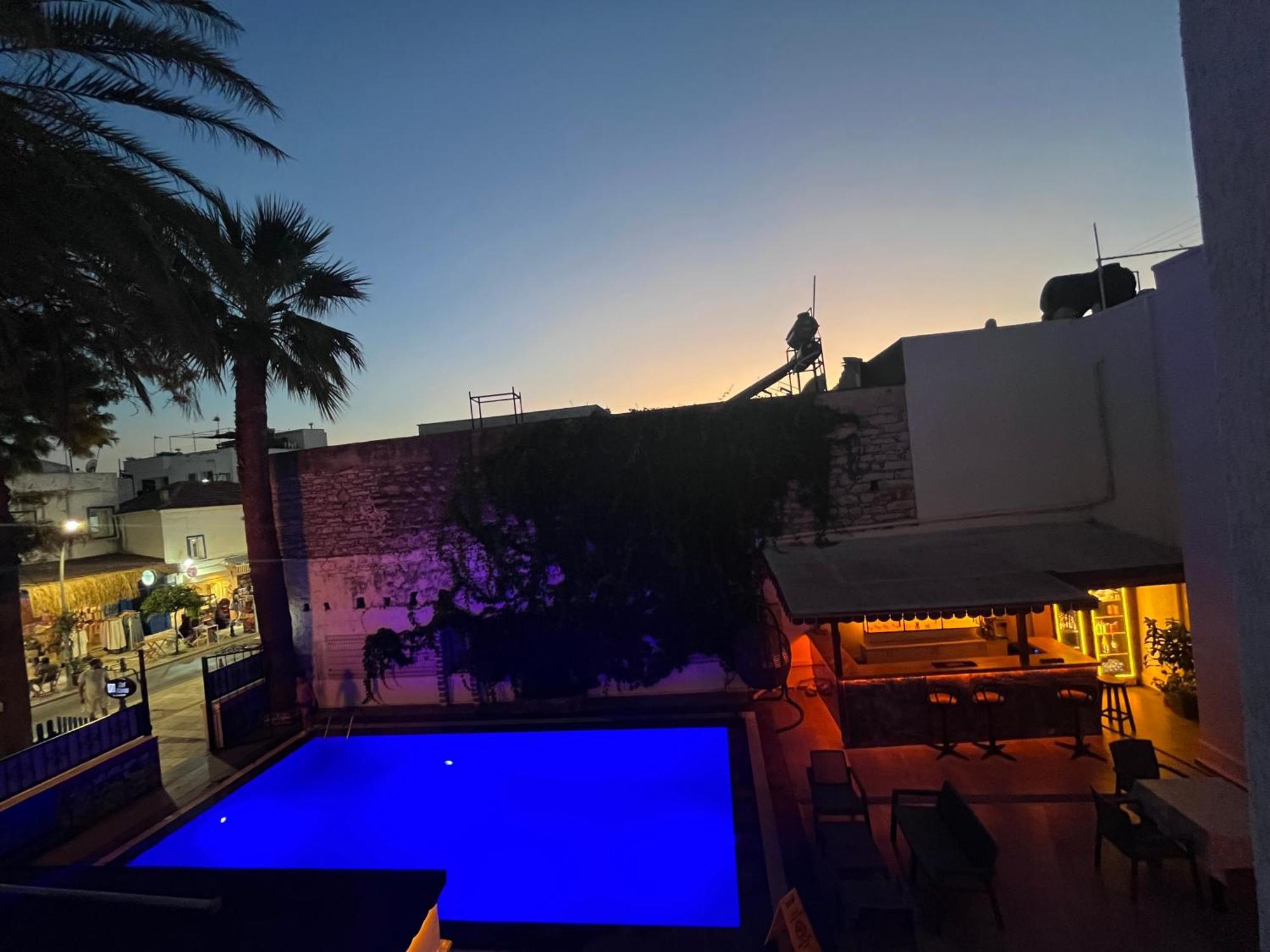 בודרום Kilavuz Otel מראה חיצוני תמונה